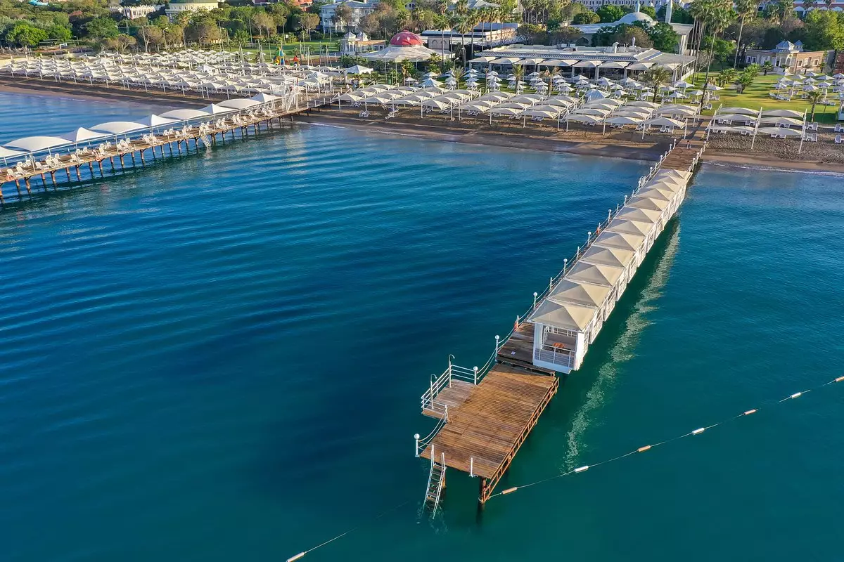 ساحل هتل سواندور توپکاپی پالاس آنتالیا